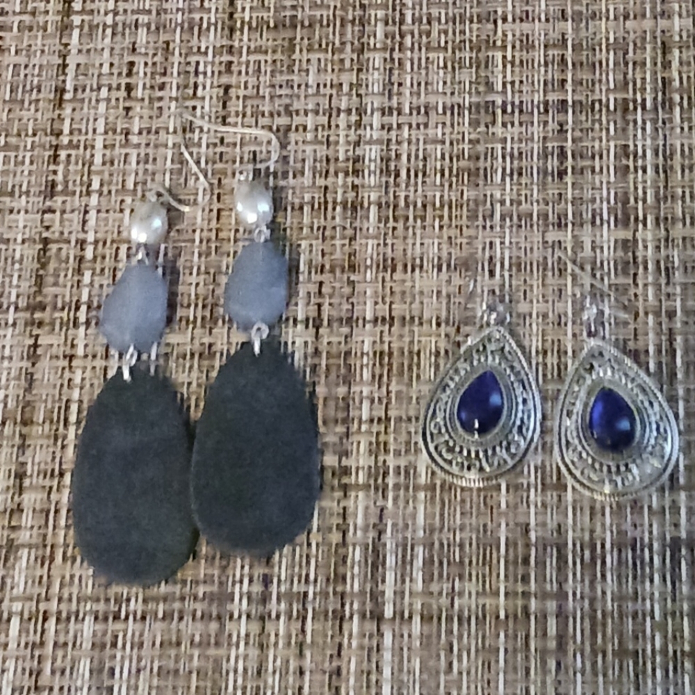 SOLD - Picture 2 of 4